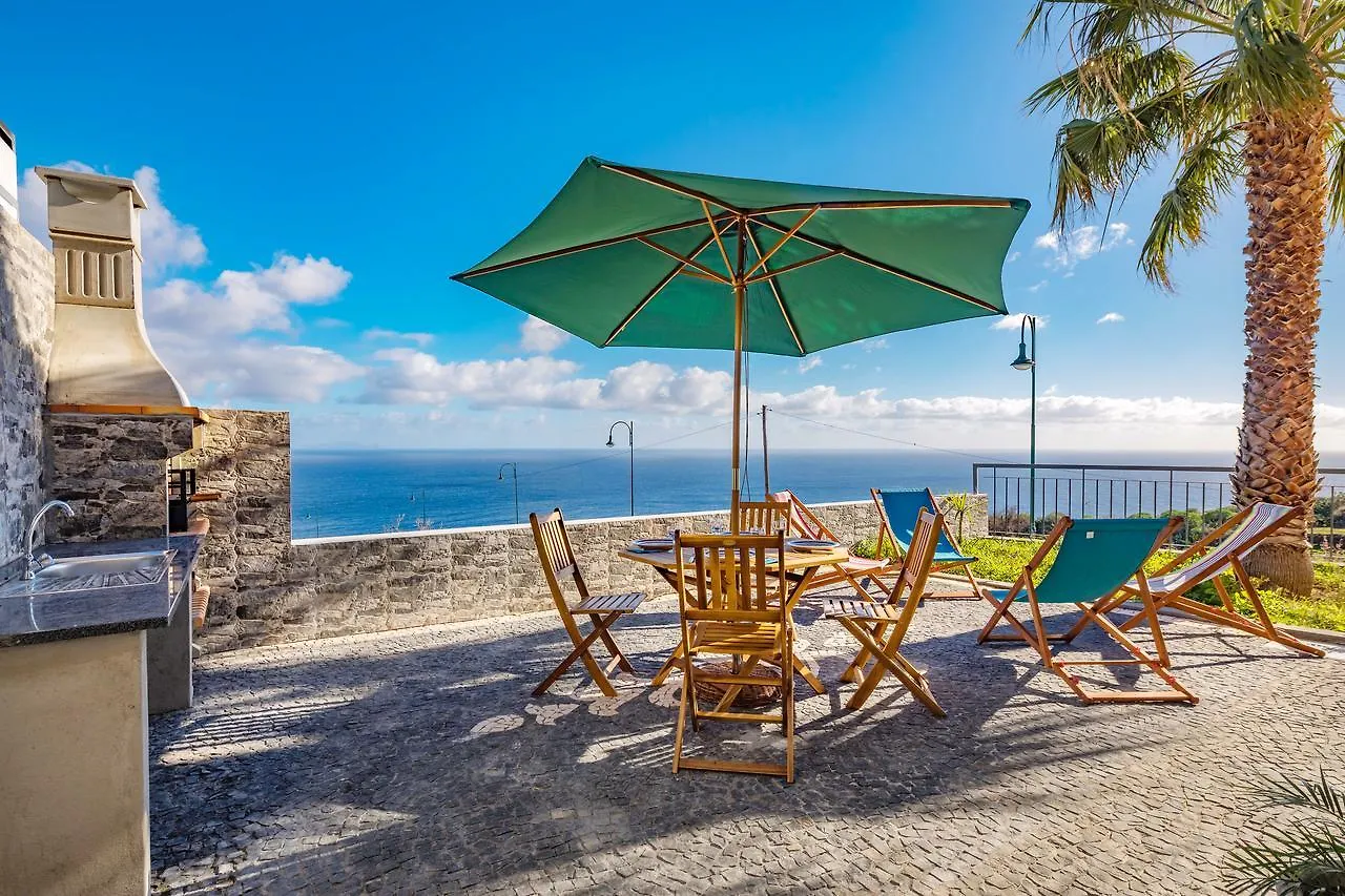 Villa Araujo Da Costa By Hr Madeira Garajau